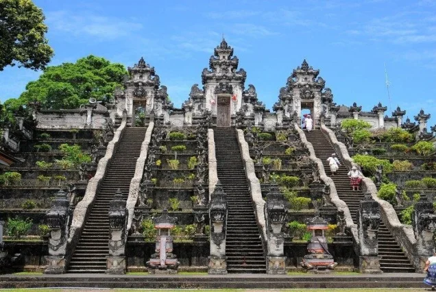 ULTIMATE BALI